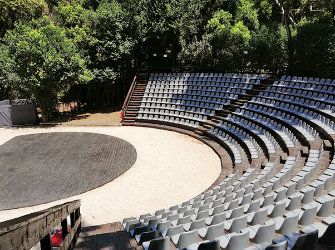 Mon Repos Theatre